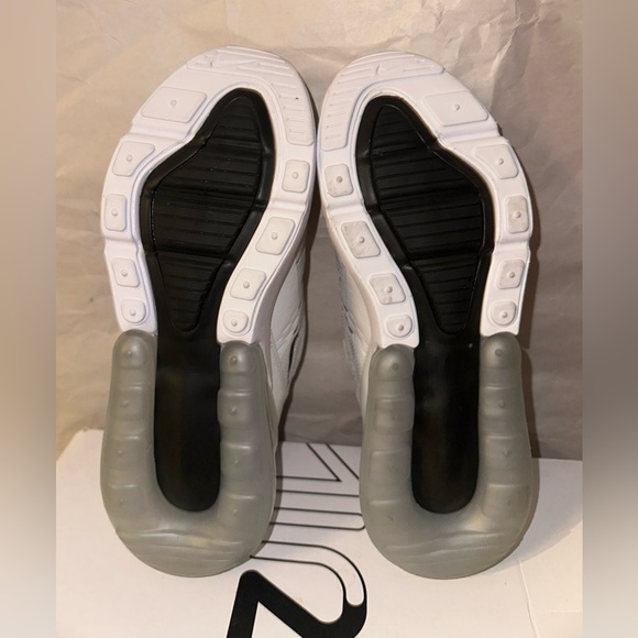 Nike Air Max 270 Women’s 6.5 White/ Black Running Shoes AH6789-100 - Picture 10 of 16
